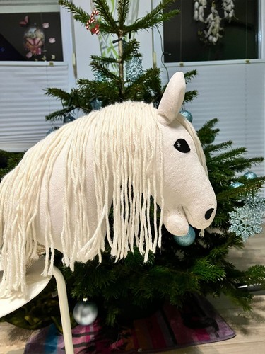 Hobby horse steckenpferd - horse,