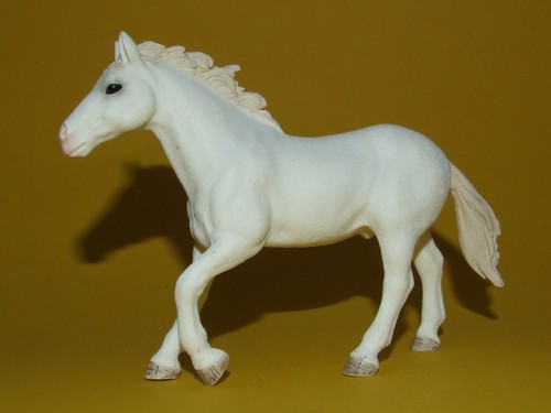 Schleich schleichpferd - 24),